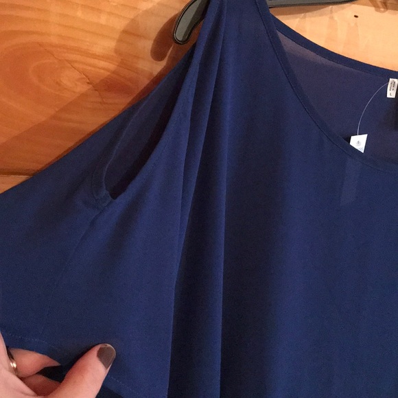 NWT Maurices top size large - Picture 2 of 2